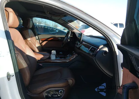 2011 Audi A8 L 4.2 z USA, uszkodzony, nr VIN WAURVAFD6BN018627